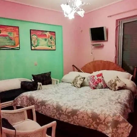 Lejlighed 2 Bedrooms With Jacuzzi And Wifi At Alimos 2 Km Away From The Beach *