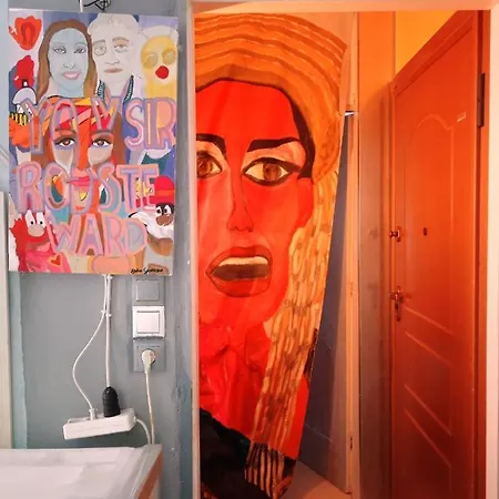2 Bedrooms With Jacuzzi And Wifi At Alimos 2 Km Away From The Beach * Athen